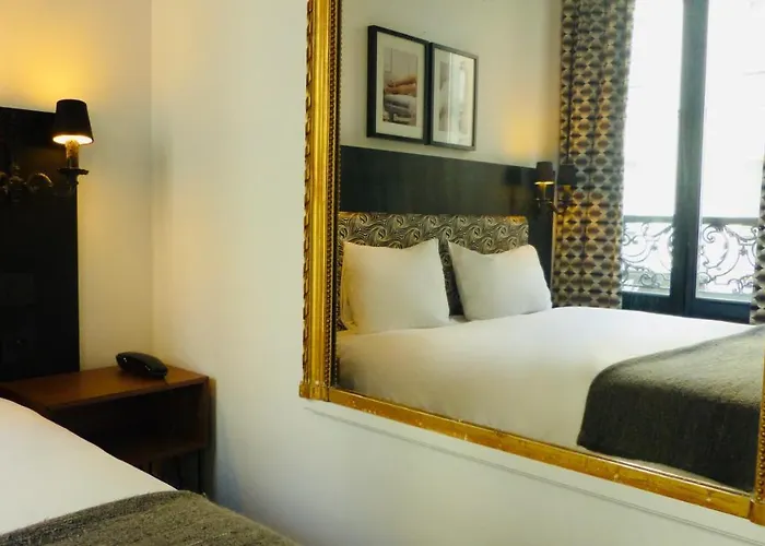 Hotel Noir
